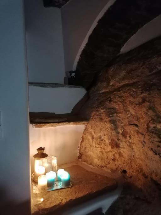 Apartamento Naxos Mountain Retreat - Tiny House Build On Rock Koronos Exterior foto
